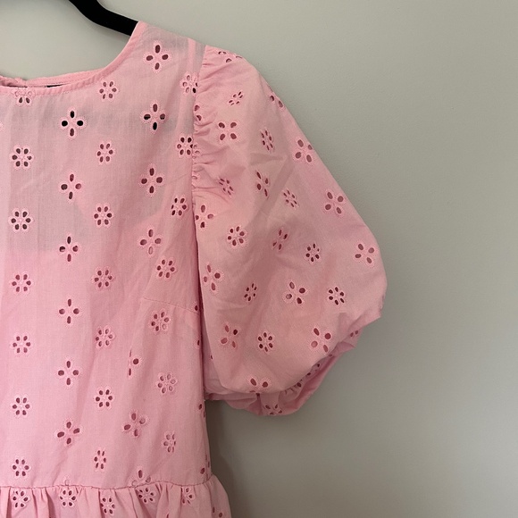 Pink Eyelet Puff Sleeve Dress - Picture 2 of 4